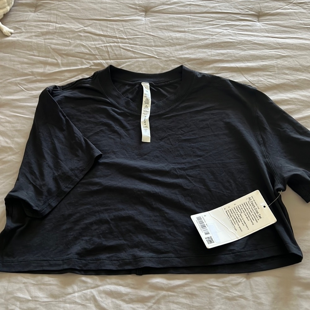 Lululemon all yours cropped tee black size 6